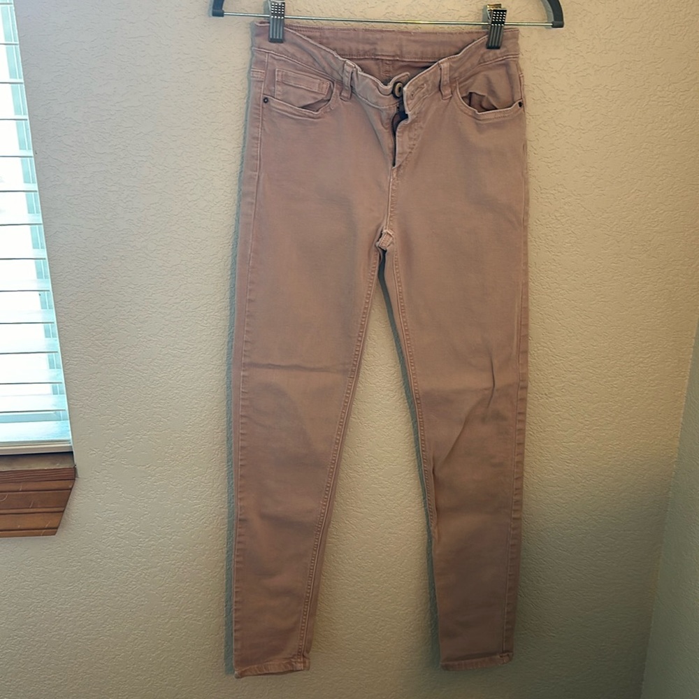 Pink skinny jeans mid rise